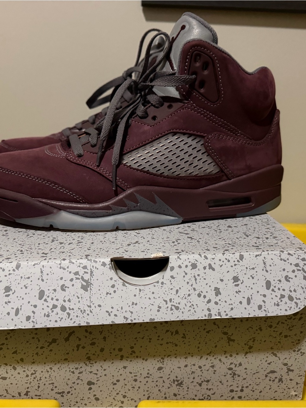 Jordan Retro 5s Men's Burgundy